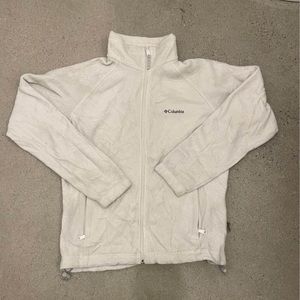 WHITE COLUMBIA SWEATER